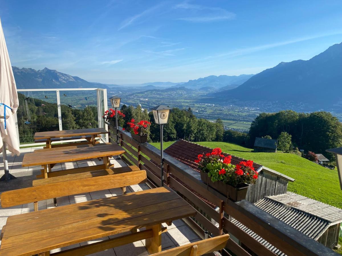 Aparthotel-Almgasthaus Gemsli - A Bisal Oesterreich Ueberm Schweizer Rheintal Sevelen Zewnętrze zdjęcie